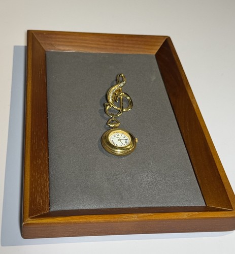 Rococco treble clef - treble, watch