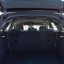 Travall Dog Guard for Audi A4 Avant 2015- Heavy Duty Tailored Fit Boot Barrier