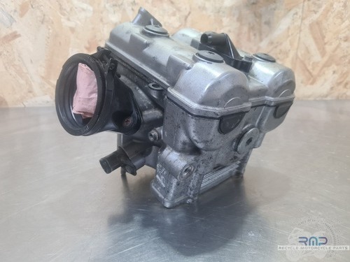 Rear cylinder head - , with