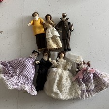 7 Vintage  Wooden Peg Dolls
