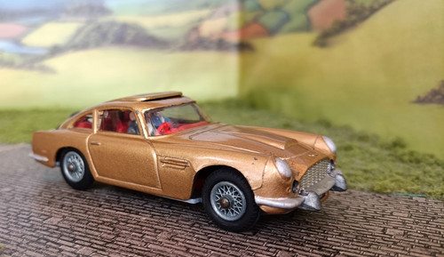 Corgi toys 261 - corgi,