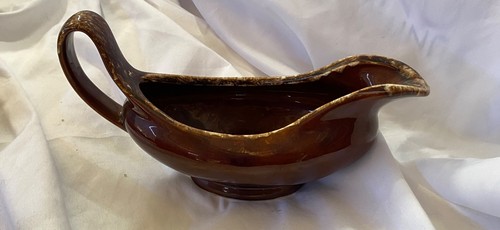 Vintage hull pottery usa - hull,