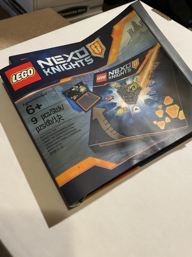 Lego nexo knights - nexo, building
