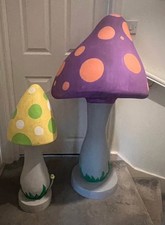 Charlie & The Chocolate Factory Giant Mushroom Props 
