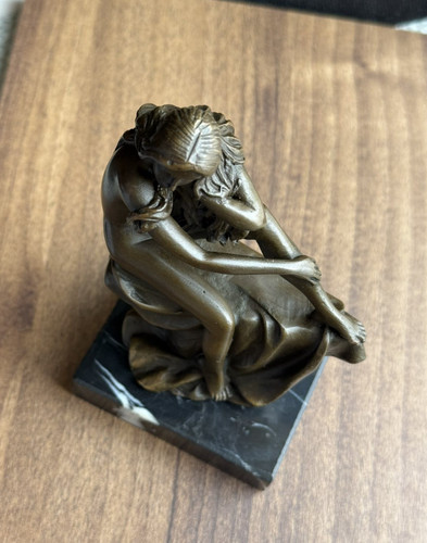 Bronze woman sculpture statue - sculpture,