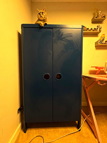 Blue freestanding door - freestanding,