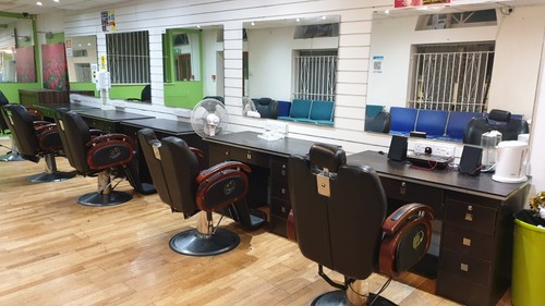 Barber chairs for spares or - 4x,