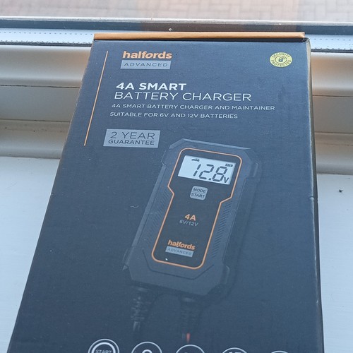 Halfords smart battery - 4a,