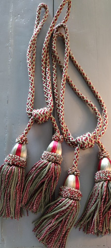 Pair decorative tassels - of,