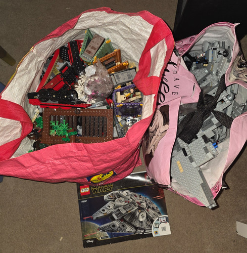 Massive lego job - job,