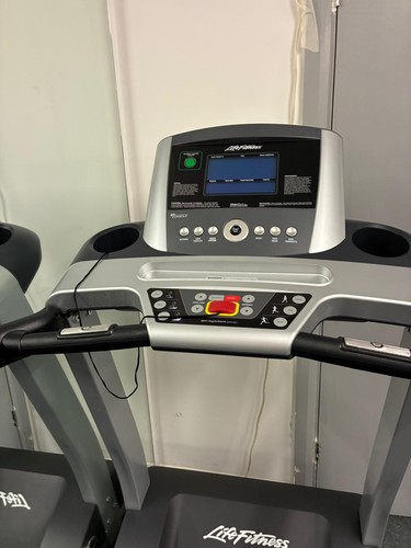 Life fitness treadmill - life,