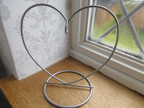 Heart shaped friendship ball - ,