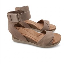 Earth Origins Wedge Sandals
