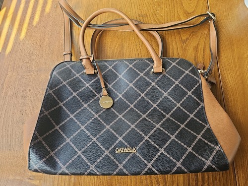Catwalk handbag leather - catwalk,