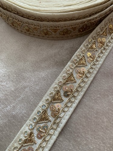 Cream ethnic sari border - cream,