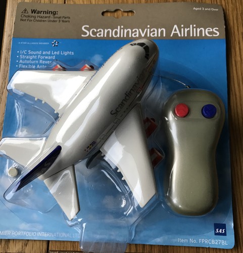 Scandinavian airlines plane - rc,