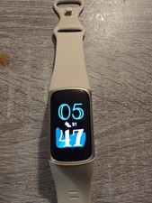 Fitbit Charge 5 Fitness Tracker Lunar White SmartWatch