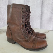 Steve Madden Size 7.5 M Troopa