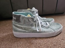 Nike Blazer Mid Size 8