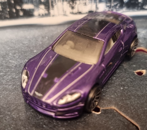 Hot wheels 2017 exotics - 2017, aston