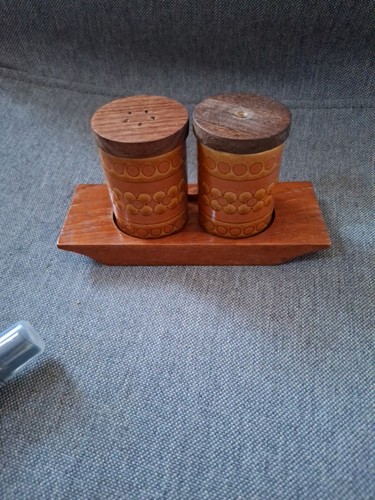Vintage hornsea saffron - saffron, cruet