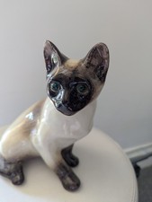 Pretty Vintage Winstanley