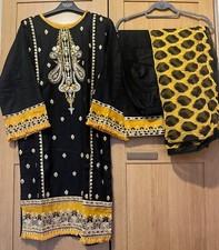 Asian Pakistani Readymade suit Shalwarkameez Embroided Size Small 3pcs