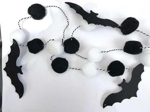 Bat pom halloween - bat,