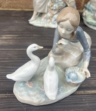 1973 LLADRO Porcelain Figurine