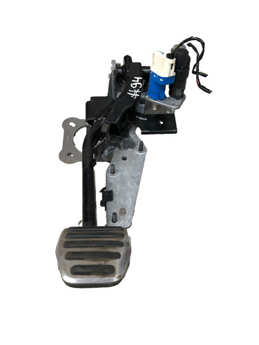 Volvo s60 brake pedal 31290373 - volvo,