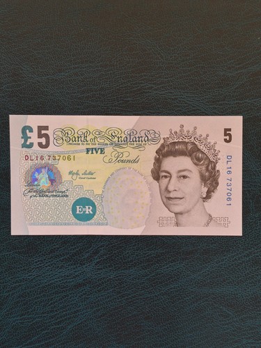 Five pound note bank - five,
