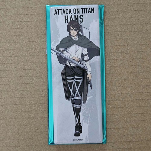Attack titan hange badge - on,