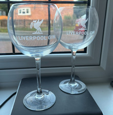 2 x Liverpool Gin Large