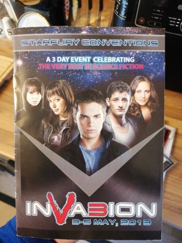 Starfury invasion signed - signed, x7