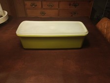 Vintage Tupperware Salad Saver
