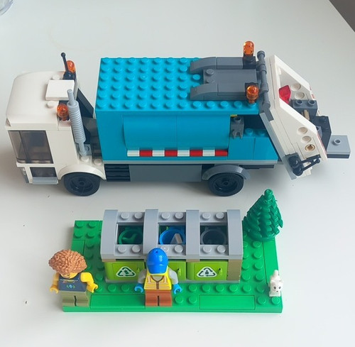 Lego recycling truck set - recycling, with