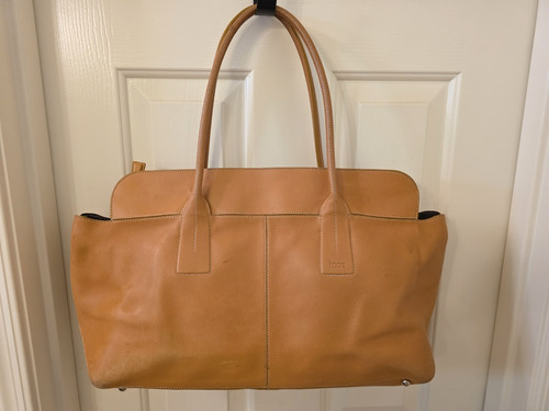 Tod tan leather tote - tod's,