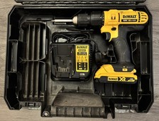 DCD776 2DT Dewalt Combi Drill