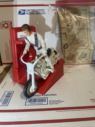 Evel knievel stunt - knievel, cycle