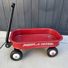 Radio Flyer Red Wagon - Metal