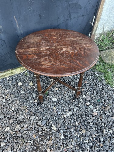 Vintage oak round coffee - round,