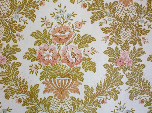 Green with pink flowers - with,