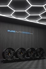 Genuine Porsche 95B.2 Macan Turbo 20" VIPER BLACK Alloy Wheels x 4