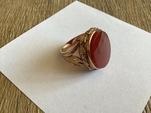 9ct gold carnelian ring - 9ct,