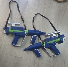 IMC Toys Laser Rifle Pair Of Toy Guns