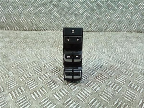 93571d9000 left front window - ,