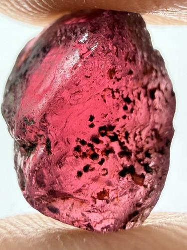 Natural purple garnet - ct,