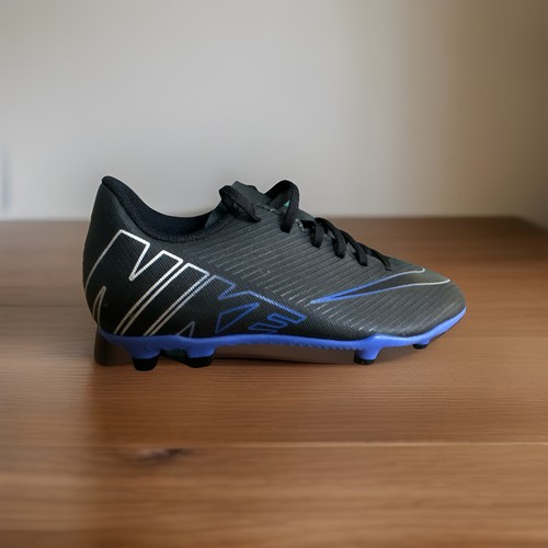 Children football boots nike - football,