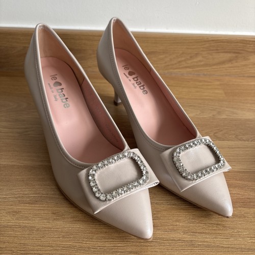 Pairs beautiful le babe - beautiful,