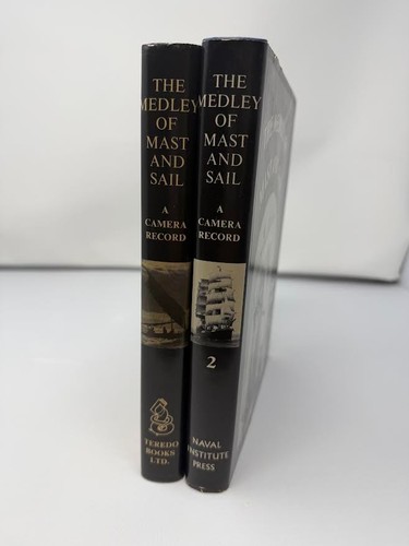 The medley mast and sail - mast, a